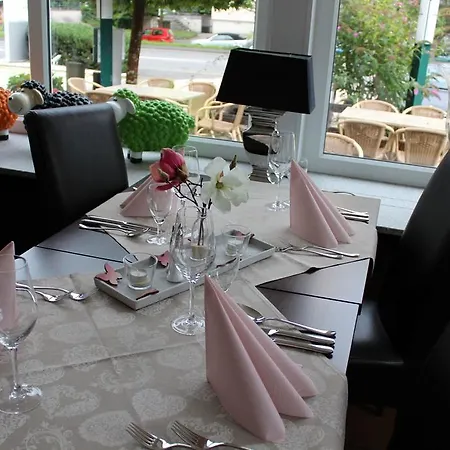 Benecke Dusseldorfer Hof Hotel 3*