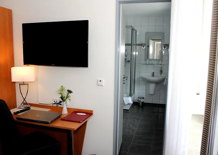 Hotel Benecke Dusseldorfer Hof 3*